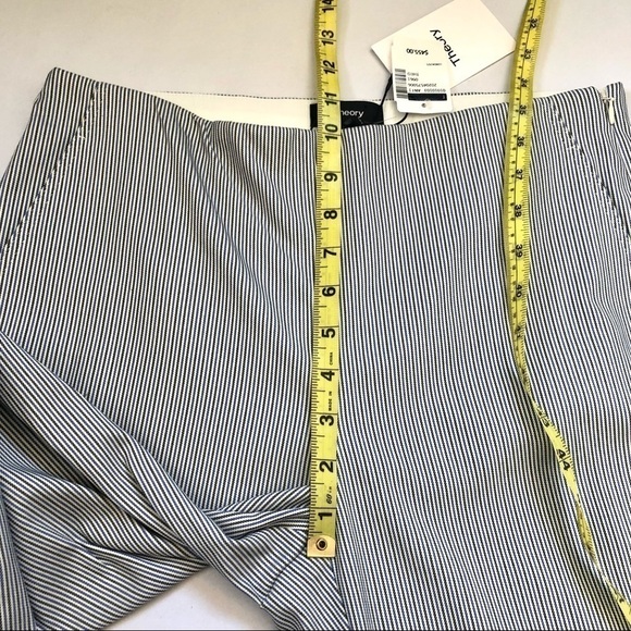 THEORY TREECA STRIPE CROP PANTS Size 6 - Picture 6 of 13
